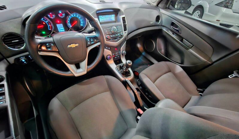 
								Chevrolet Cruze Sport6 Hatch 1.8 LT Flex ano 2014 completo									