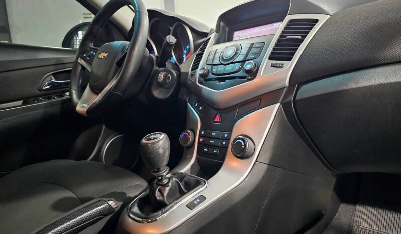 
								Chevrolet Cruze Sport6 Hatch 1.8 LT Flex ano 2014 completo									
