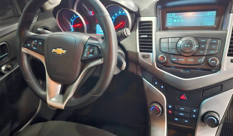 
								Chevrolet Cruze Sport6 Hatch 1.8 LT Flex ano 2014 completo									