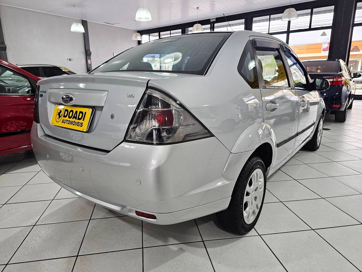 Ford Fiesta Sedan 1.6 SE 8V ano 2014