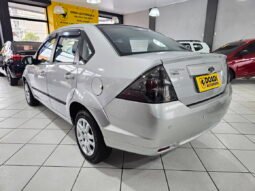 
										Ford Fiesta Sedan 1.6 SE 8V ano 2014 completo									
