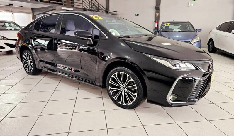 
								Toyota Corolla Altis Premium CVT 2023 completo									