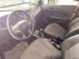 
										Hyundai HB20 Comfort 1.0 2017 completo									
