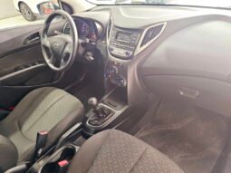 
										Hyundai HB20 Comfort 1.0 2017 completo									