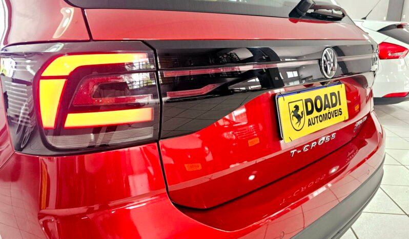 
								Volkswagen T-Cross 200 TSI 1.0 Flex Automático 2022 completo									