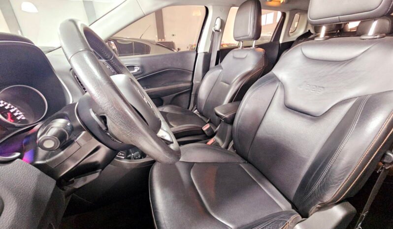 
								Jeep Compass Longitude 2.0 Flex 2018 completo									