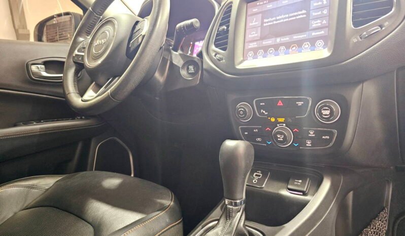 
								Jeep Compass Longitude 2.0 Flex 2018 completo									