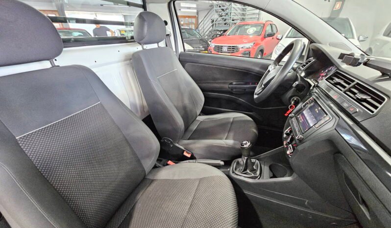 
								Volkswagen Saveiro Trendline 1.6 Cabine Simples 2022 completo									