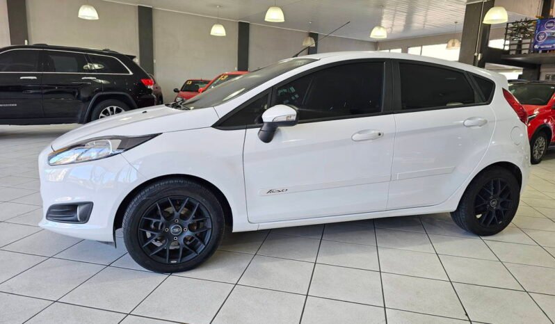 
								Ford New Fiesta Hatch 1.6 2016 completo									