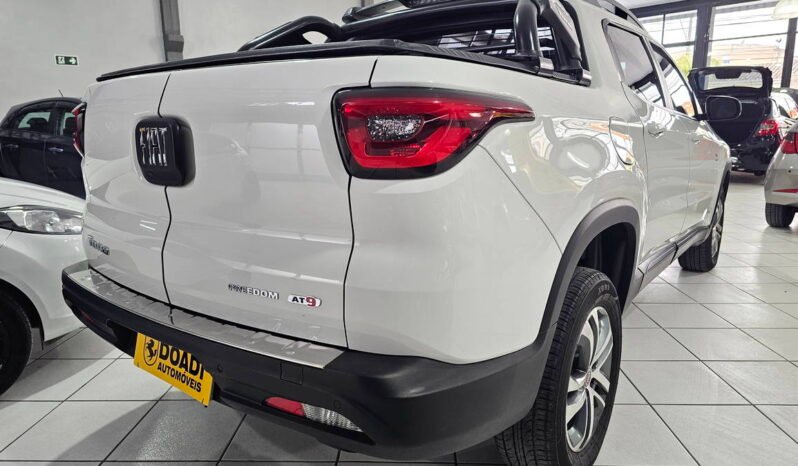 
								Fiat Toro Freedom Road 2.4 Tigershark AT9 Flex 2018 completo									