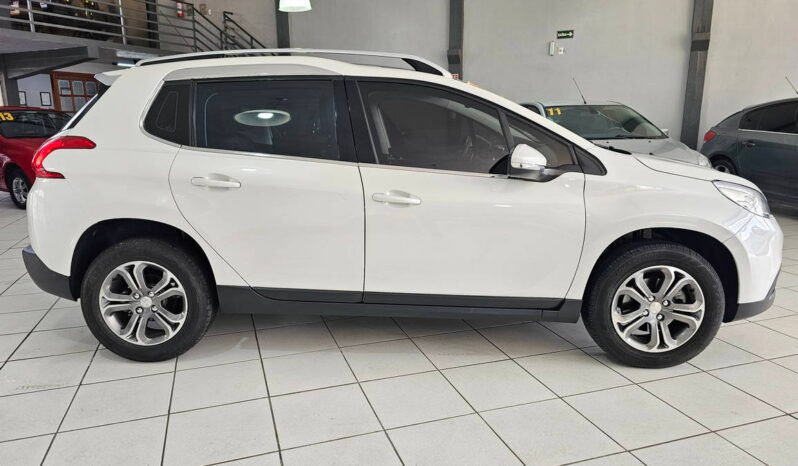 
								Peugeot 2008 Griffe 1.6 Automática 2017 completo									