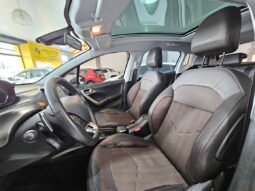 
										Peugeot 2008 Griffe 1.6 Automática 2017 completo									