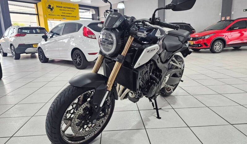 
								Honda CB 650R 2021 completo									