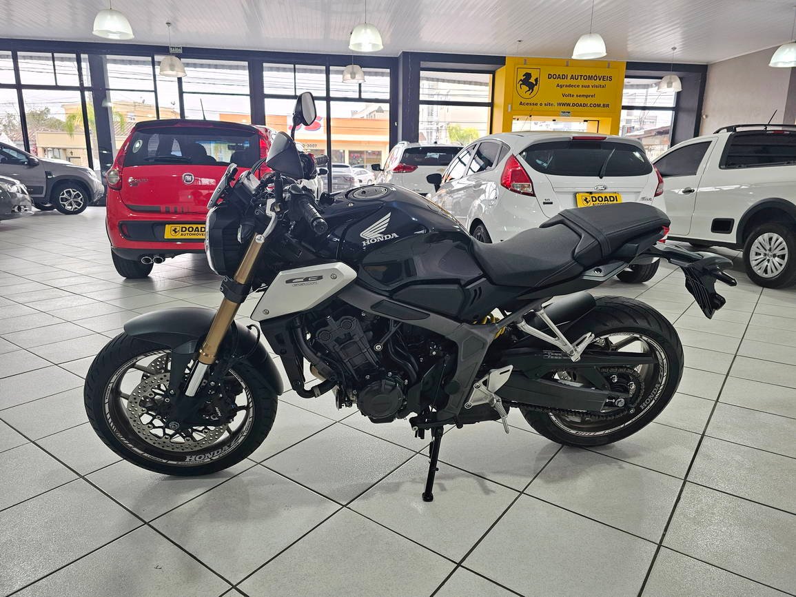 Honda CB 650R 2021