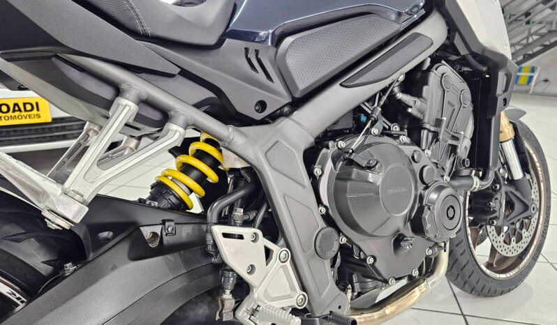 
								Honda CB 650R 2021 completo									
