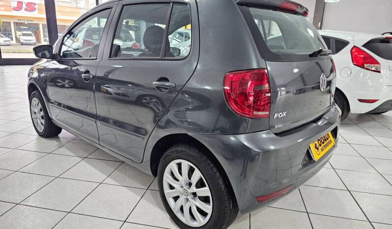 
								Volkswagen Fox 1.6 I-Motion 2013 completo									