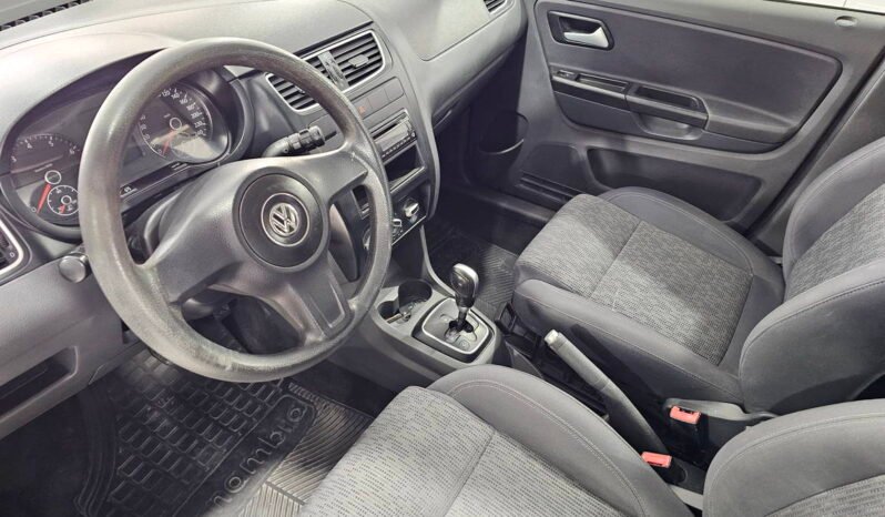 
								Volkswagen Fox 1.6 I-Motion 2013 completo									