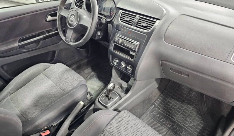 
								Volkswagen Fox 1.6 I-Motion 2013 completo									