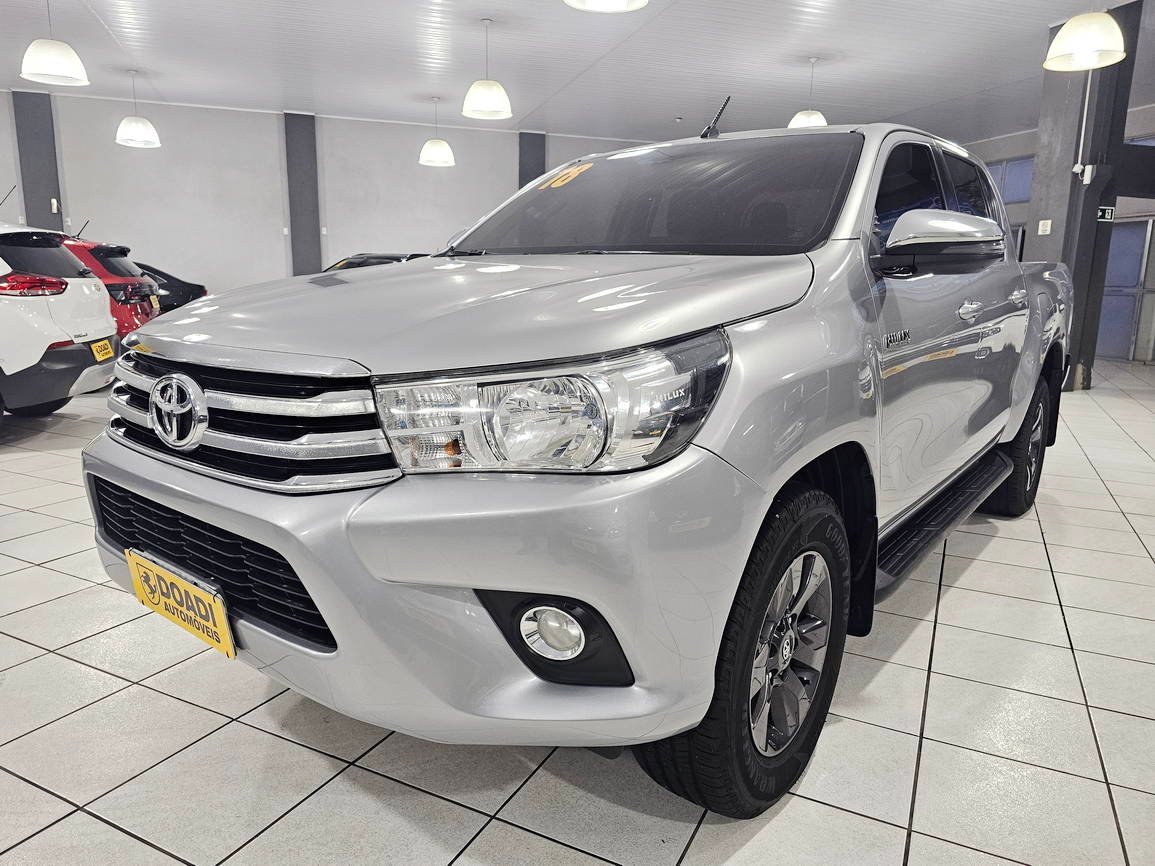 Toyota Hilux CD SR 4×4 2.8 TDI Diesel AT 2018