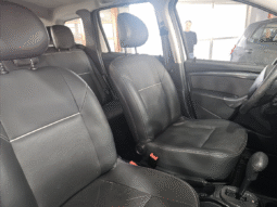
										Renault Duster 2.0 Dynamique AT 2015 completo									