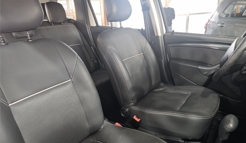 
								Renault Duster 2.0 Dynamique AT 2015 completo									