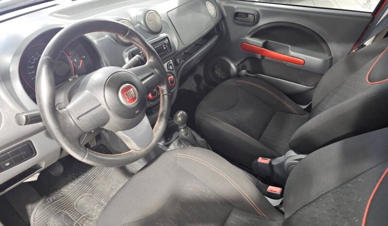 
								Fiat Uno Sporting 1.4 EVO 2012 completo									